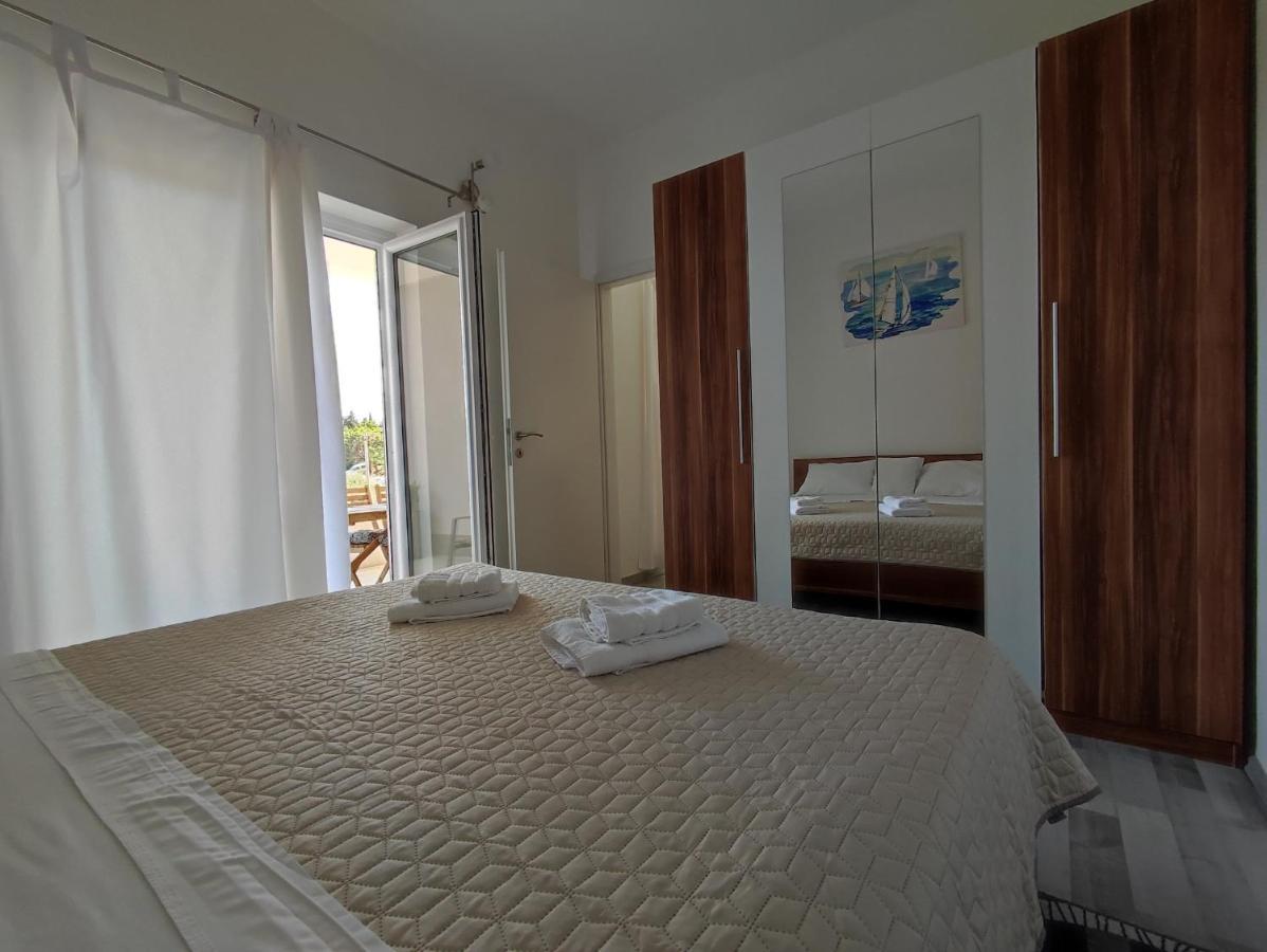 Apartma Sonja 2 ไพราน ภายนอก รูปภาพ