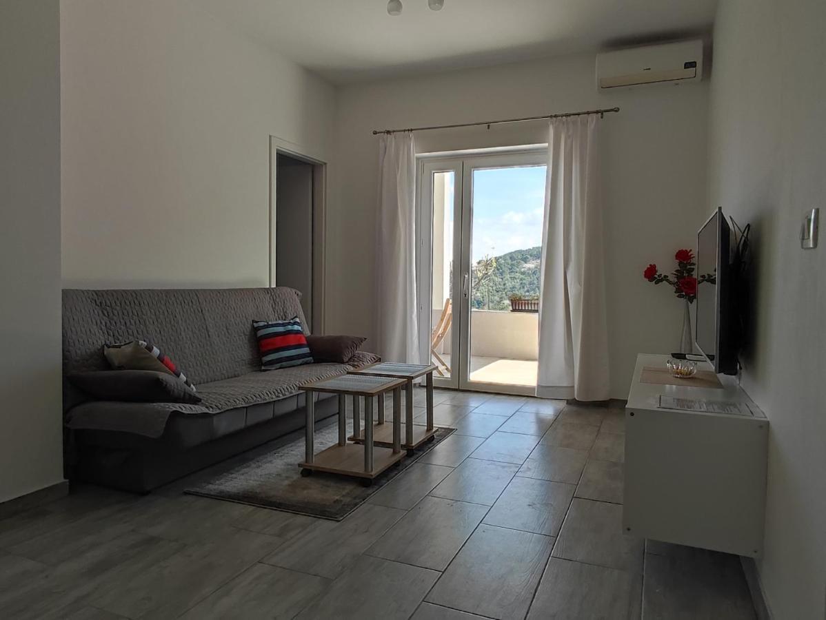 Apartma Sonja 2 ไพราน ภายนอก รูปภาพ
